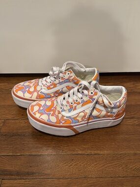 Vans Low-Top Sneakers in Orange, Pink & Blue Retro Swirl
